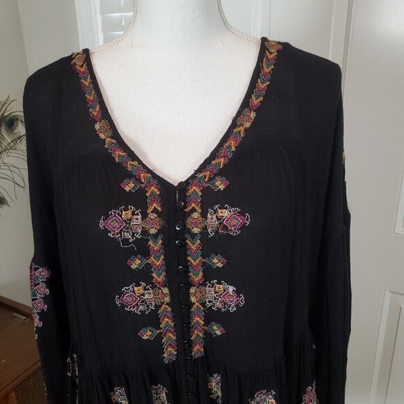 Free People Tunic Dress S Shirt‎ Peasant Top Black Embroidered Vneck Boho Prarie - Picture 8 of 16